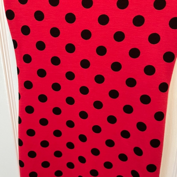 Boohoo size 4 fitted dress - Picture 5 of 12